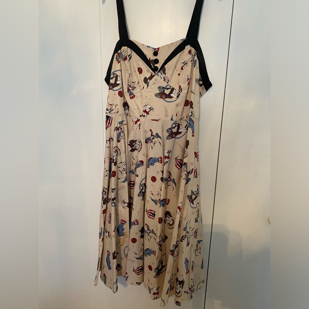 🎪 Circus Dress
